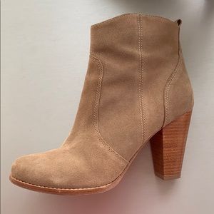 Joie Ankle Boots
